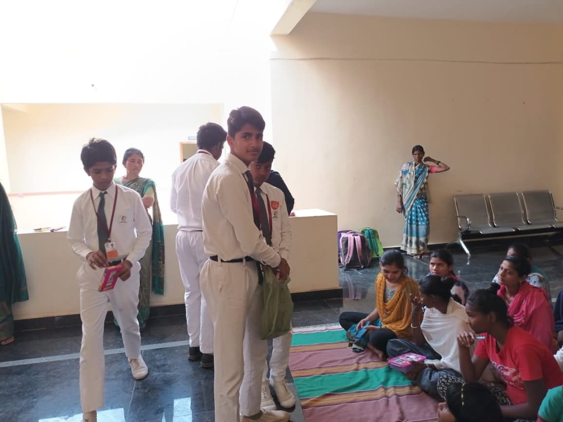 Visit to Orphanage — photograph 6 of 14